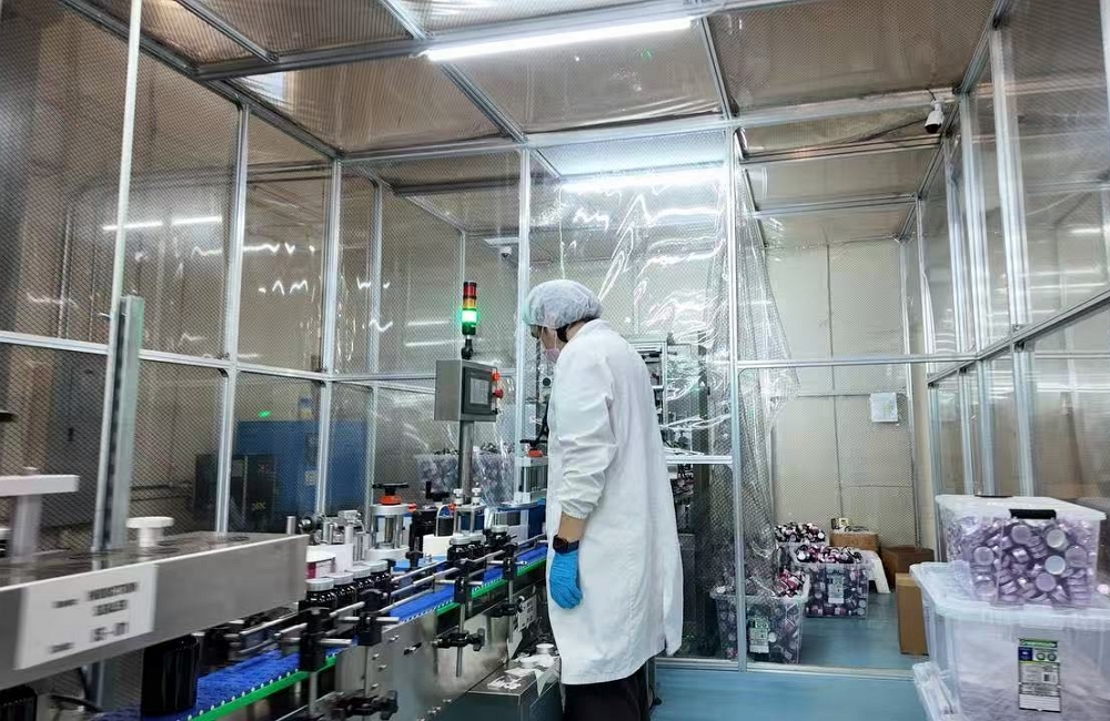 supplement manufacturer